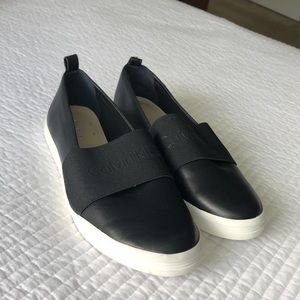 EUC Calvin Klein Slip-On Sneakers
